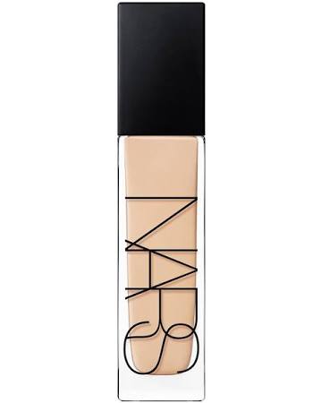 Nars Natural Radiant Longwear Foundation - Mont Blanc