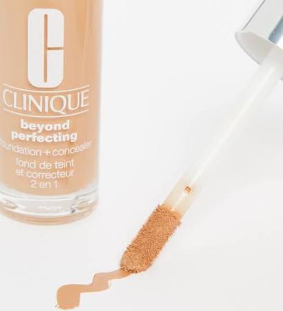 Clinique Beyond Perfecting  + Concealer -  Creamwhip